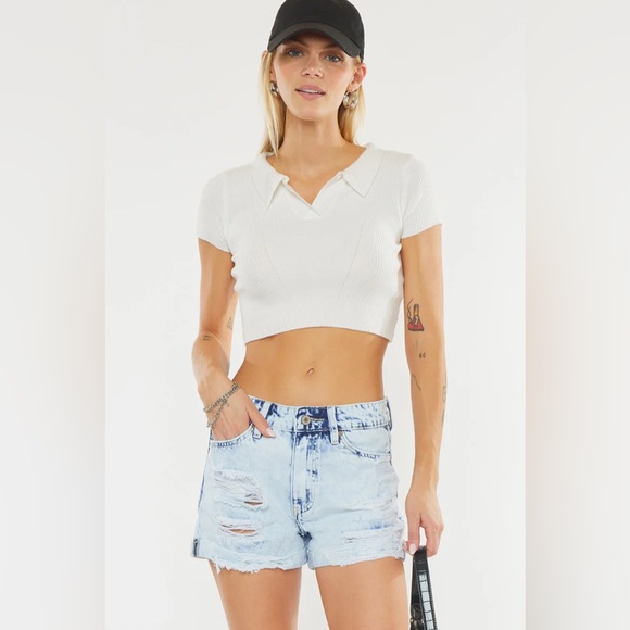NWT KanCan Kaya High Rise Light Acid Wash Distressed Denim Shorts - Picture 1 of 14
